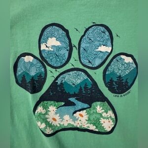 Life Is Good Women's Green Dog Paw T-Shirt XXL, Barely Worn!